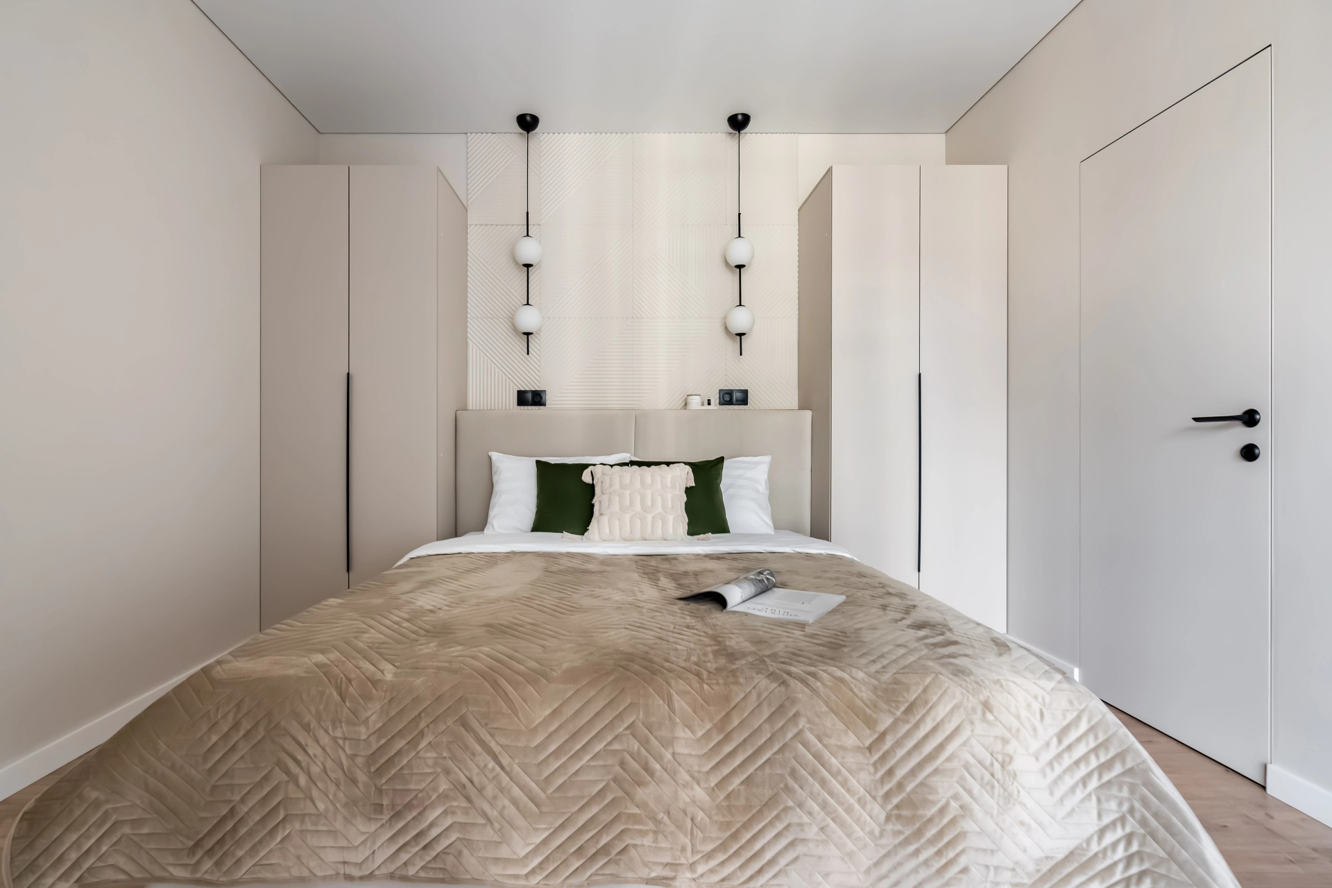 Белоостровская 10