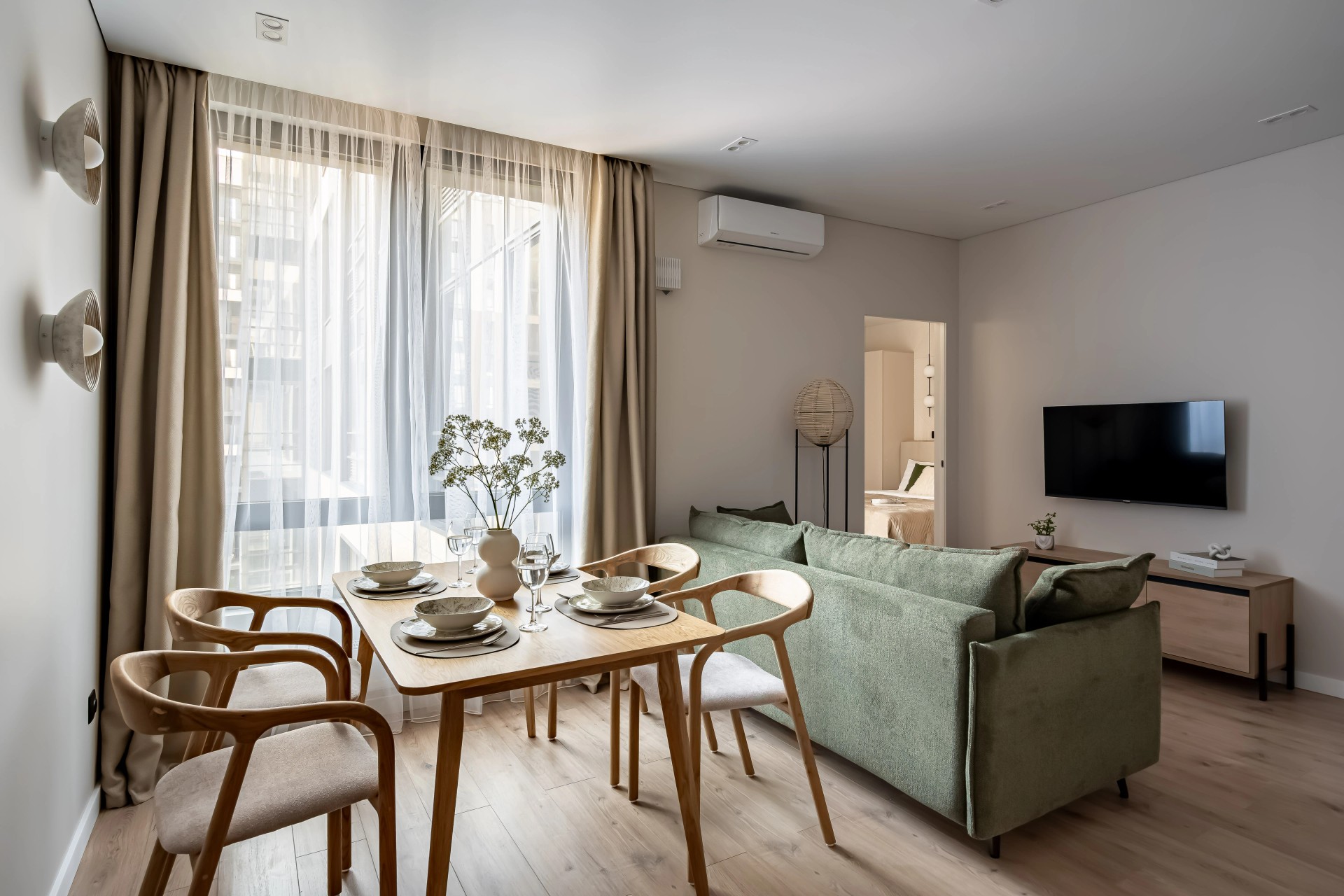 Белоостровская 10