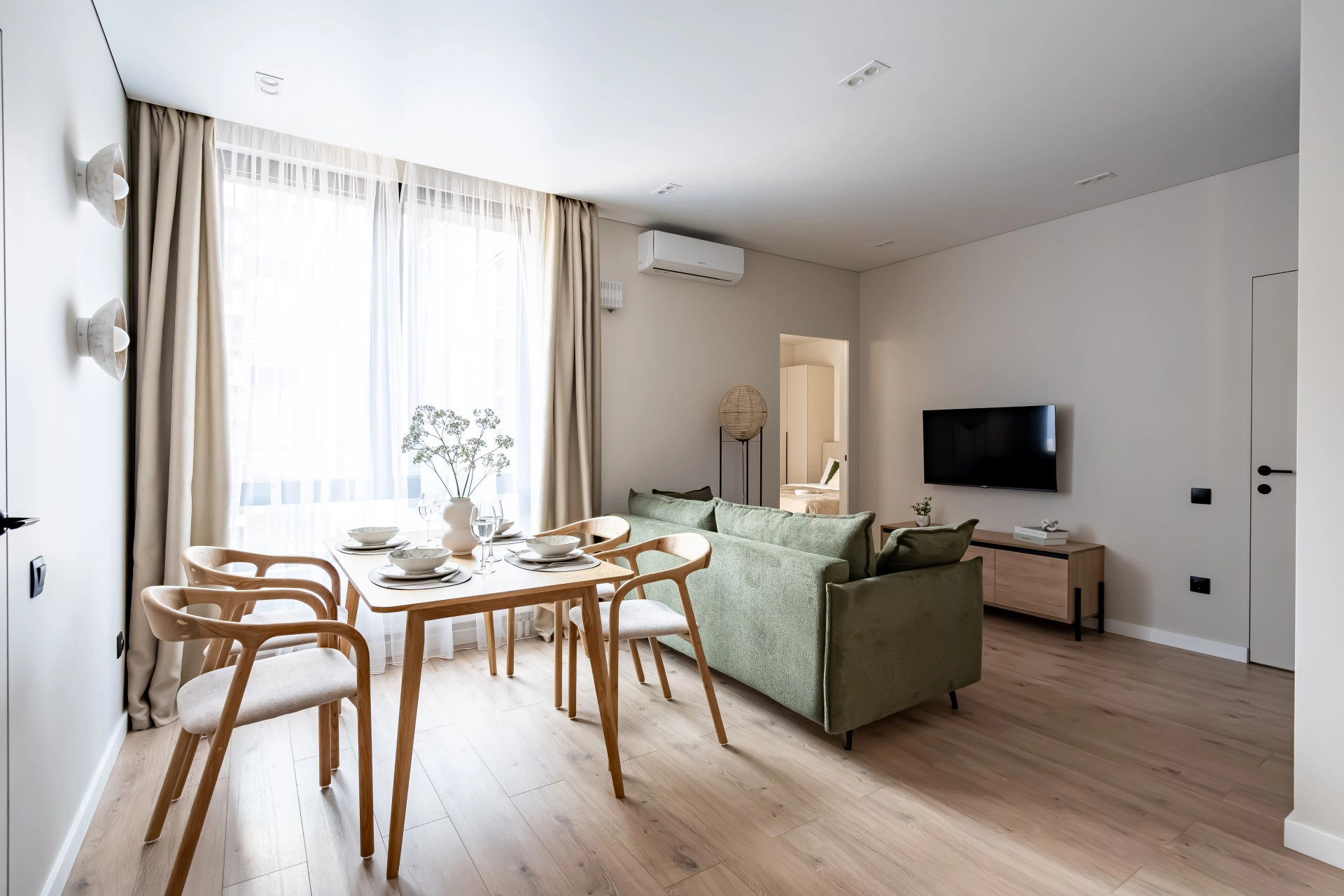 Белоостровская 10