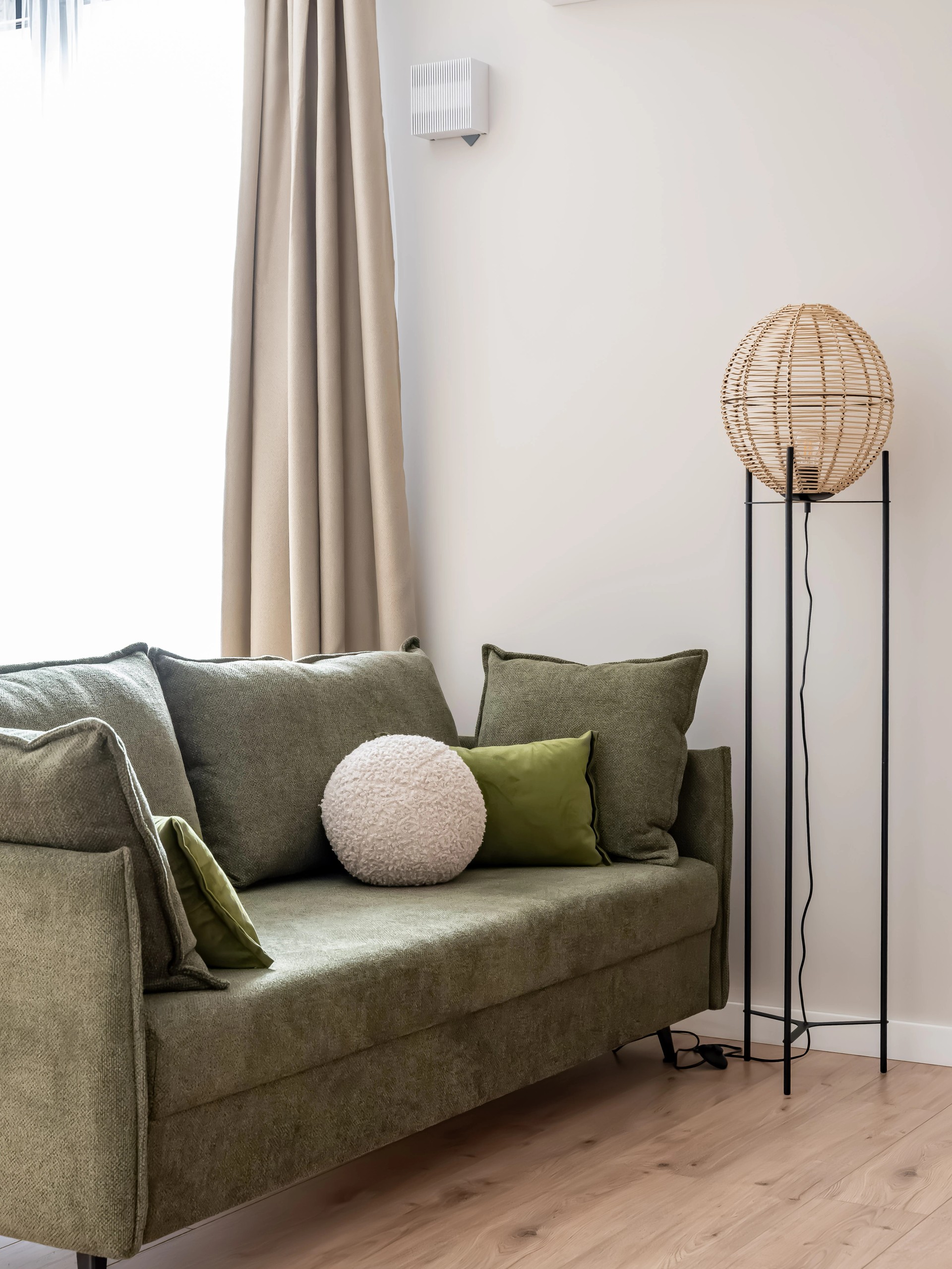 Белоостровская 10