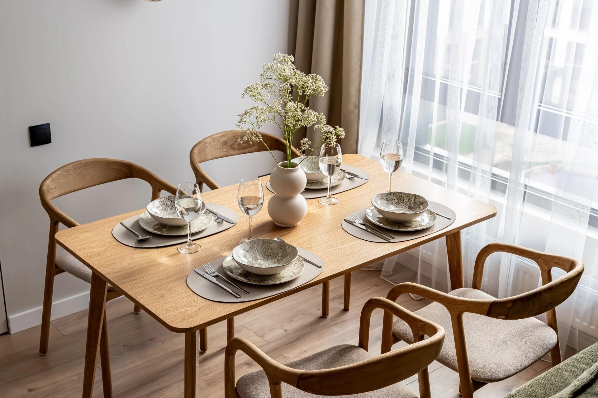 Белоостровская 10