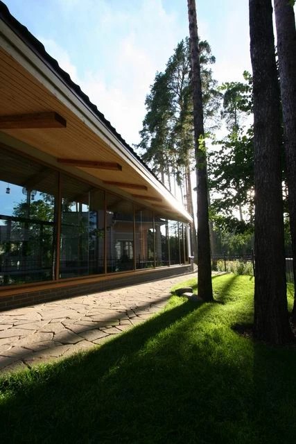 БАССЕЙН - МИНИМАЛИЗМ