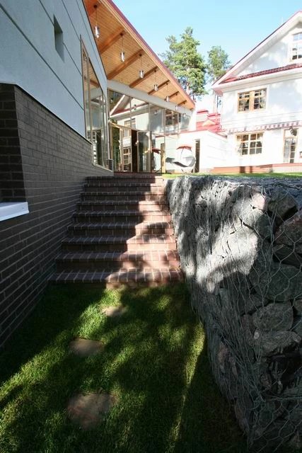 БАССЕЙН - МИНИМАЛИЗМ