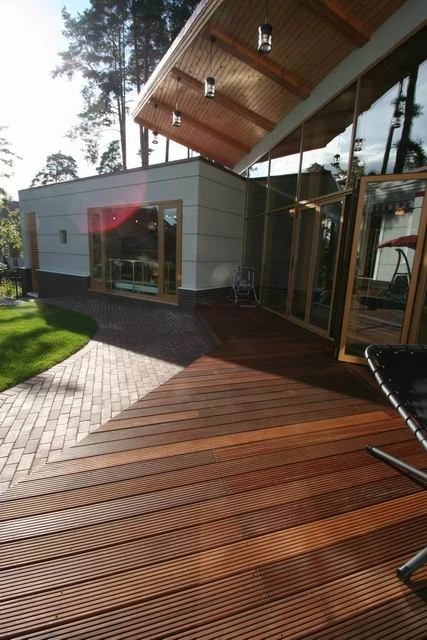 БАССЕЙН - МИНИМАЛИЗМ