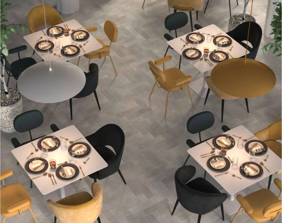 Базы отдыха в сосново-еловом лесу.