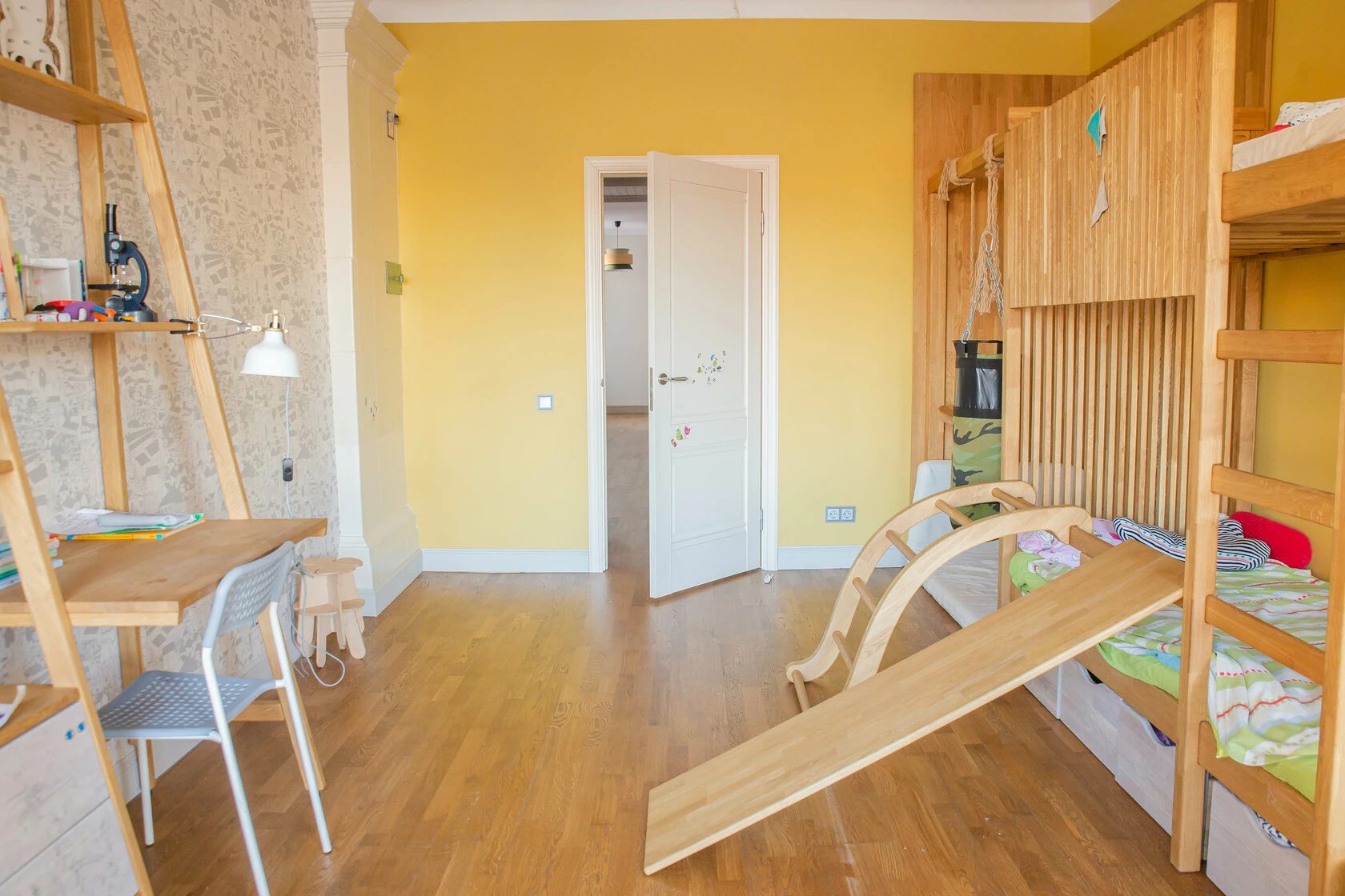 Галерная улица