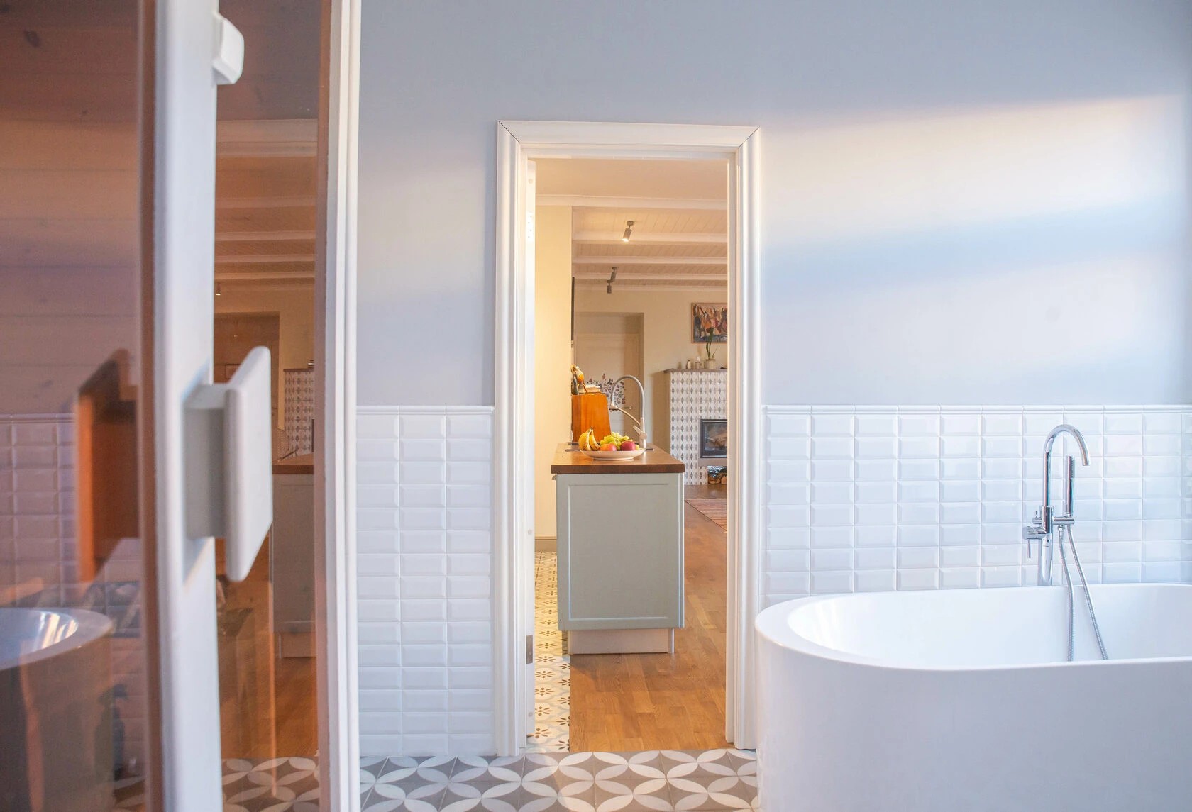 Галерная улица