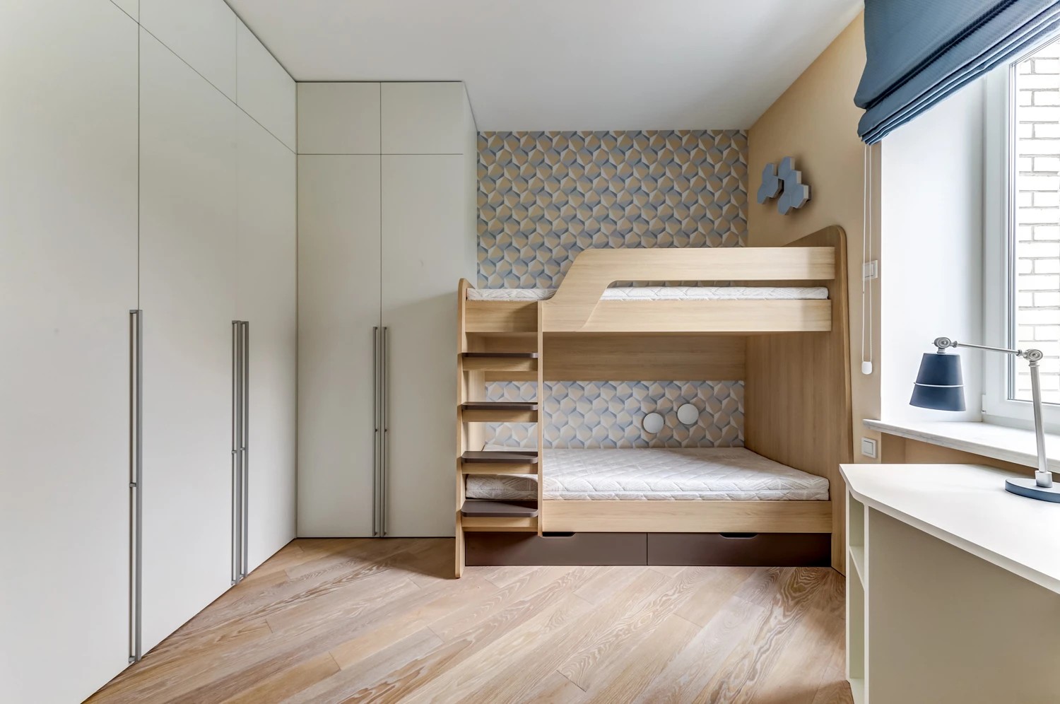 Ремонт 3 комнатной квартиры в светлых тонах