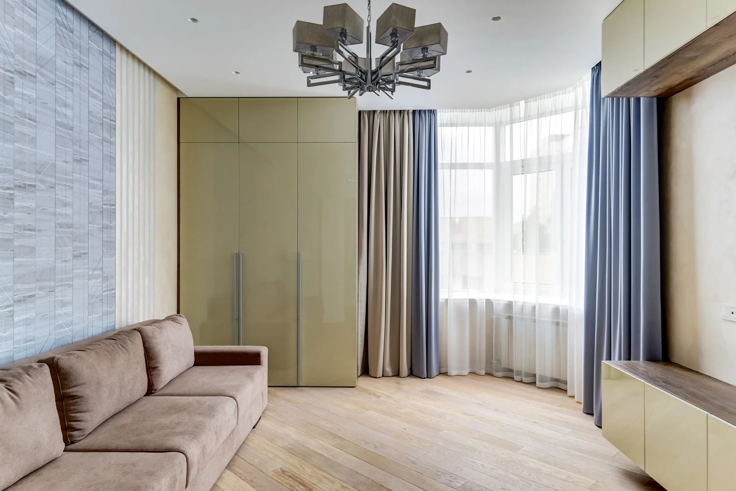 Ремонт 3 комнатной квартиры в светлых тонах