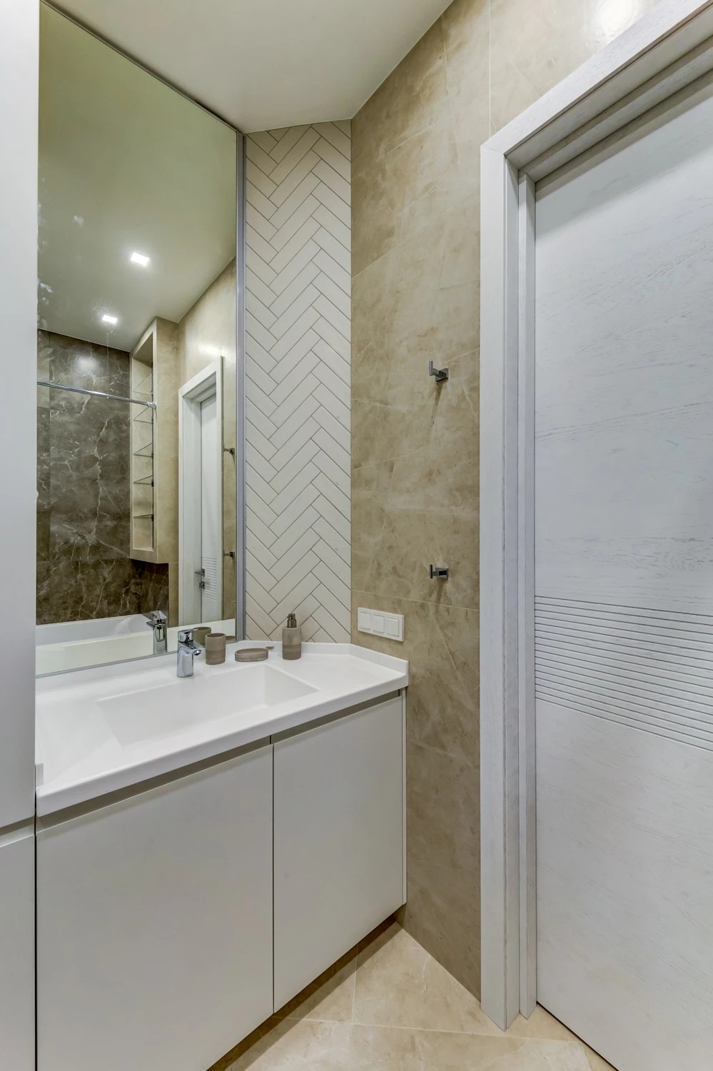 Ремонт 3 комнатной квартиры в светлых тонах