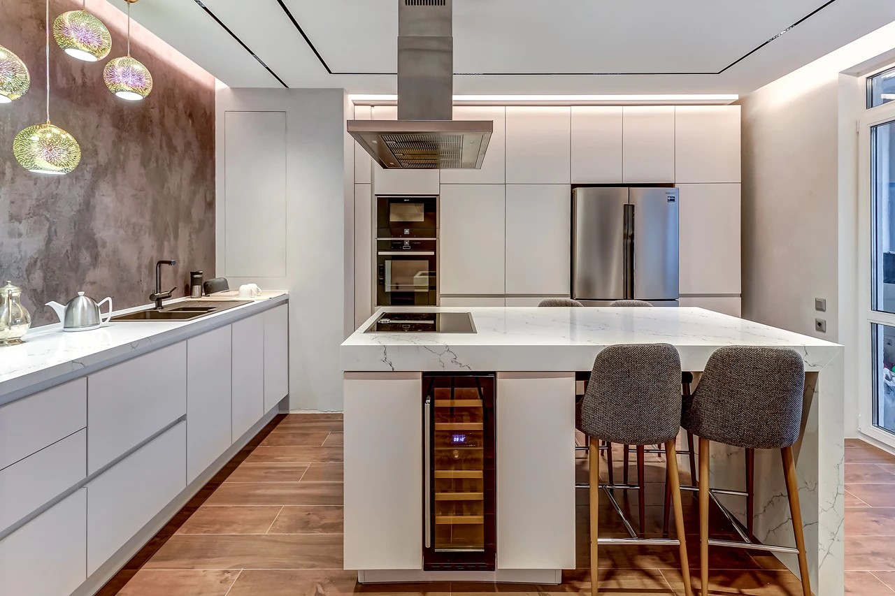 Стильная 5 комнатная квартира в ЖК "Самоцветы"