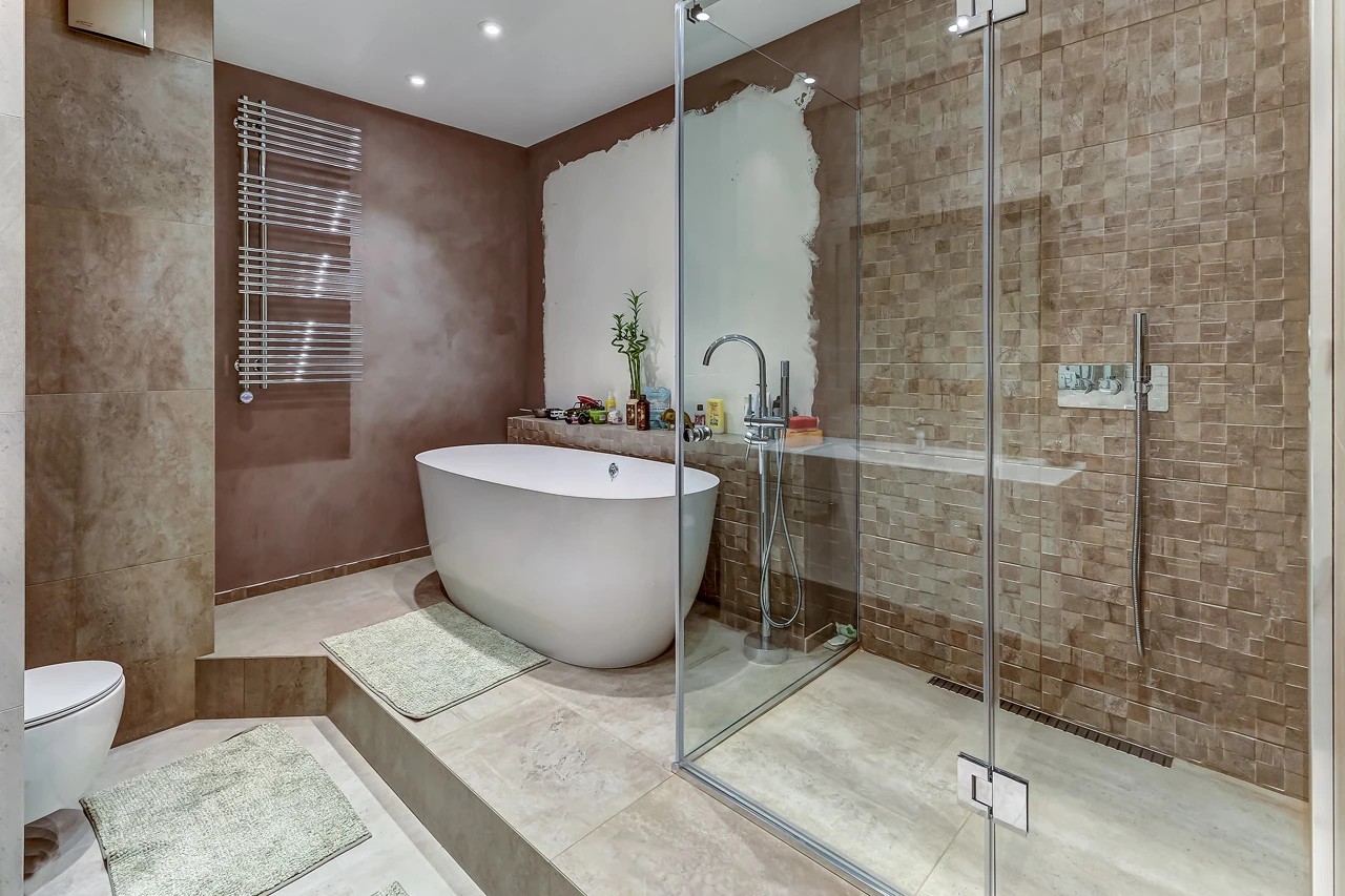 Стильная 5 комнатная квартира в ЖК "Самоцветы"