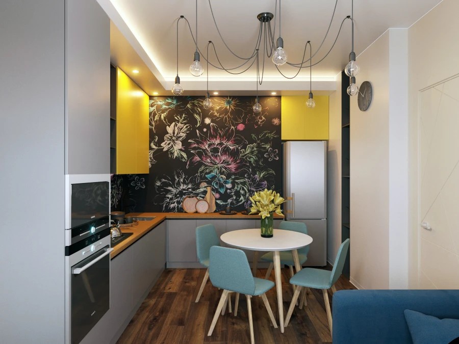 ЯРКИЙ КРЫЛОВ