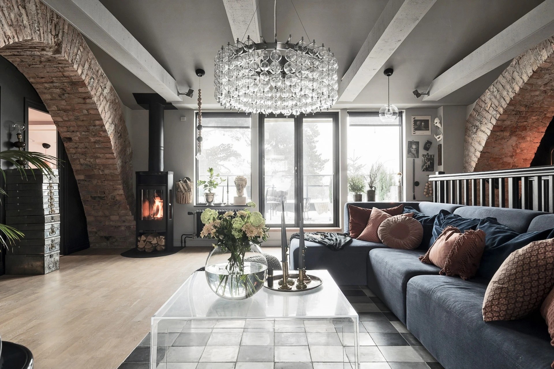 КВАРТИРА 112 КВ.М.