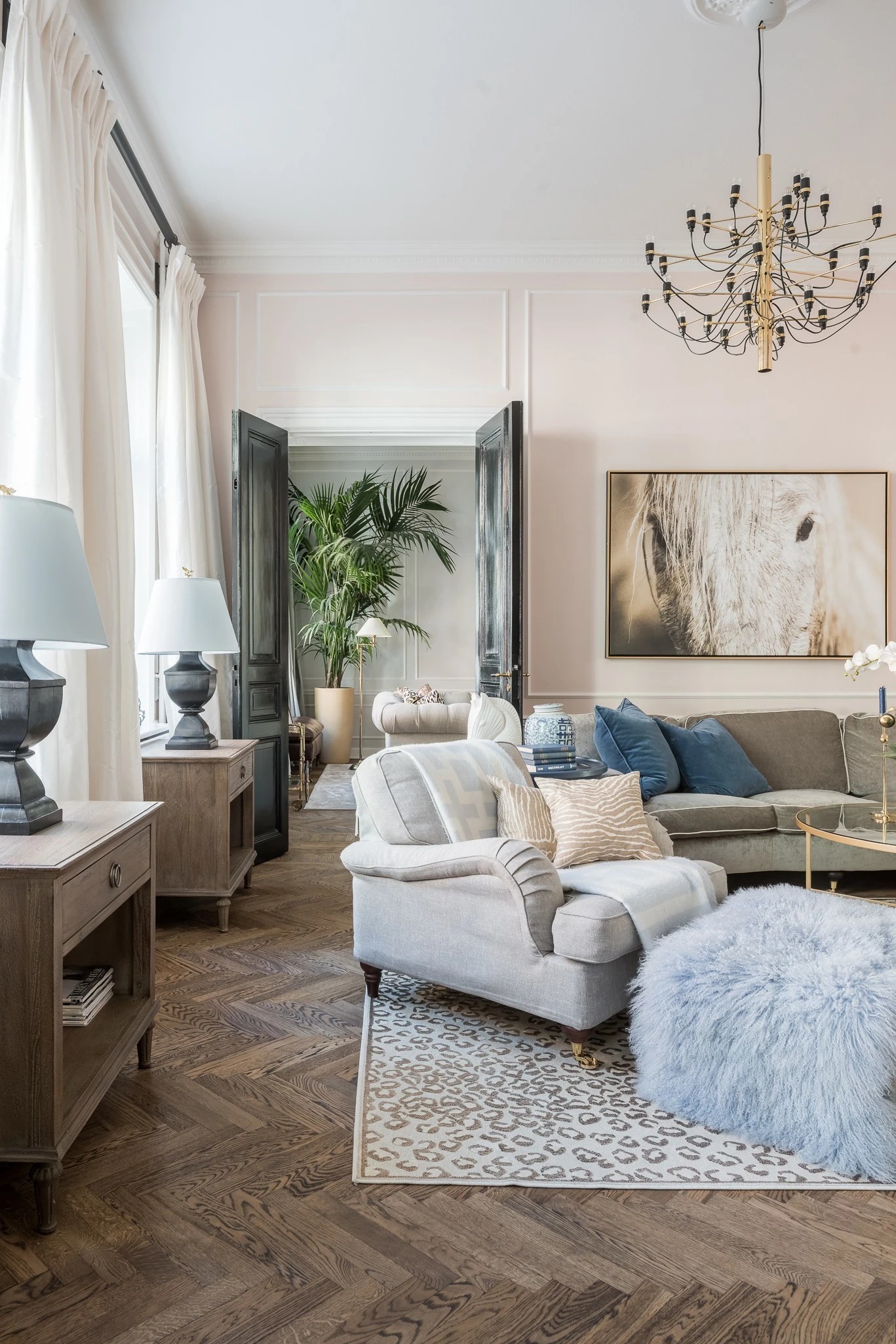 КВАРТИРА 142 кв.м.