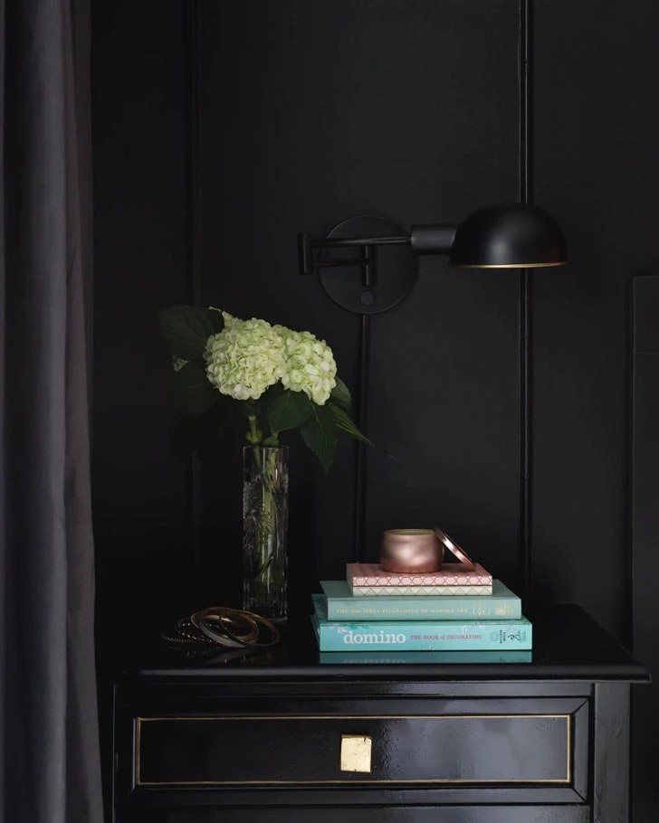 Стильная и нежная комната в одном канадском доме