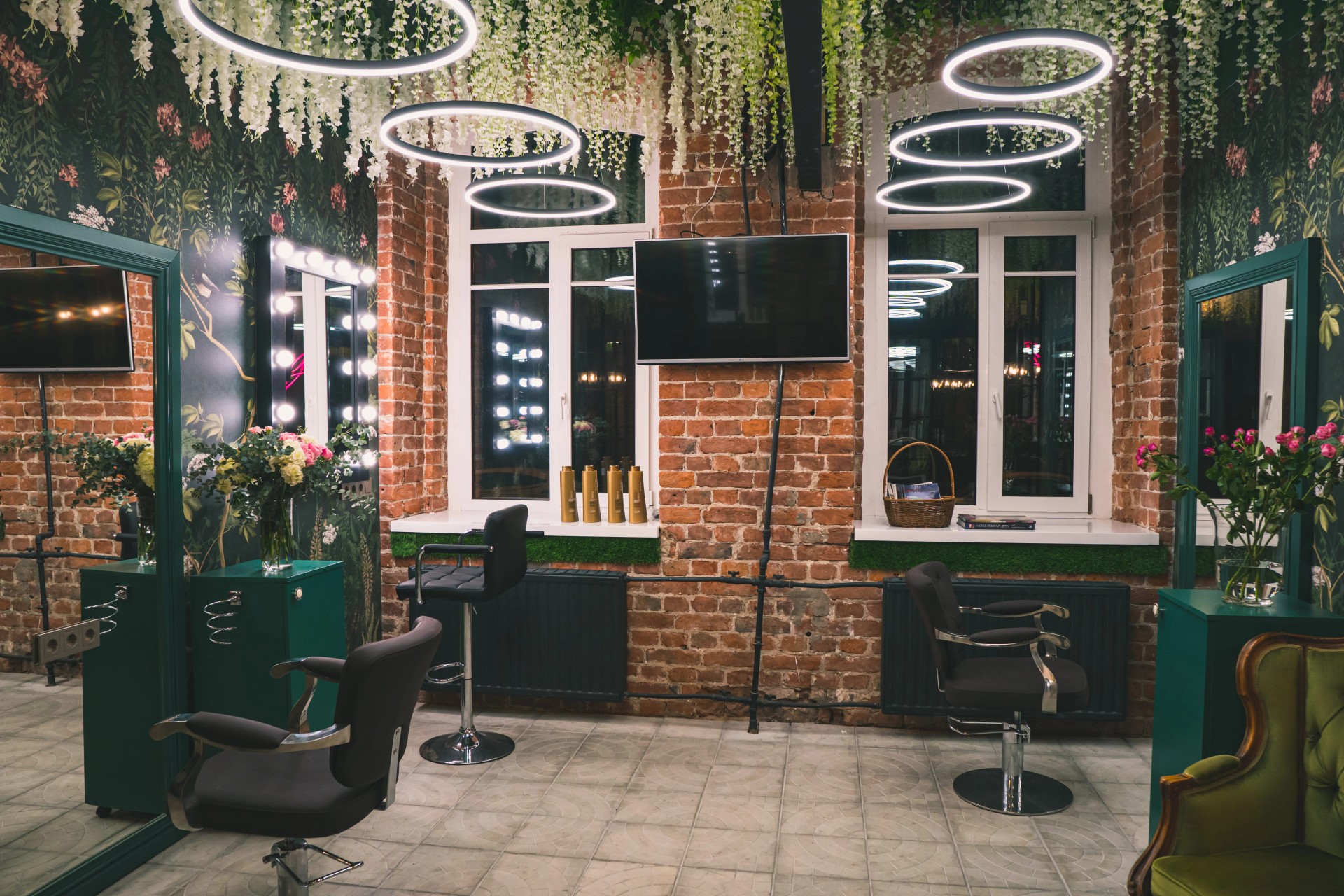 Студия красоты - "Сад"