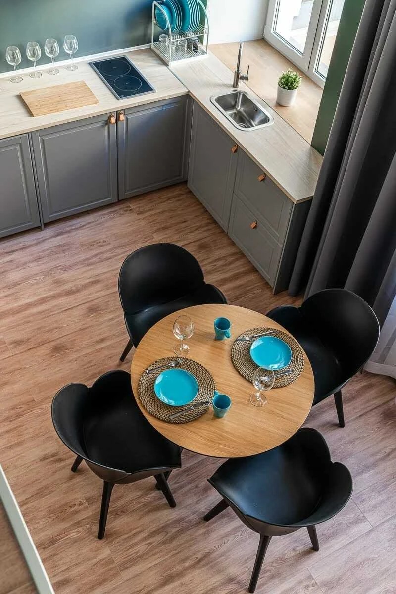 Квартира-студия на Английской набережной