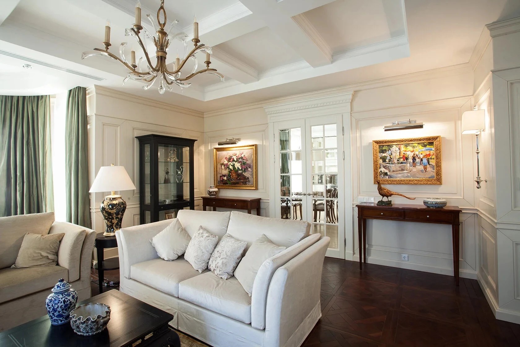 ДОМ НА НОВГОРОДСКОЙ