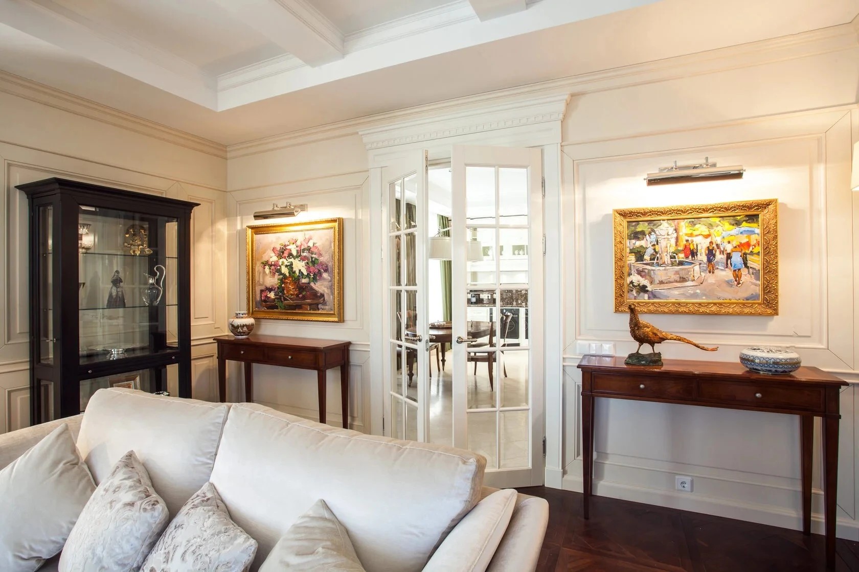 ДОМ НА НОВГОРОДСКОЙ