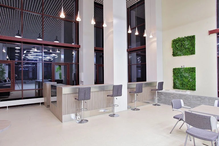 Рестораны и бары