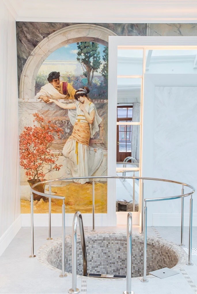 Бассейн в частном доме