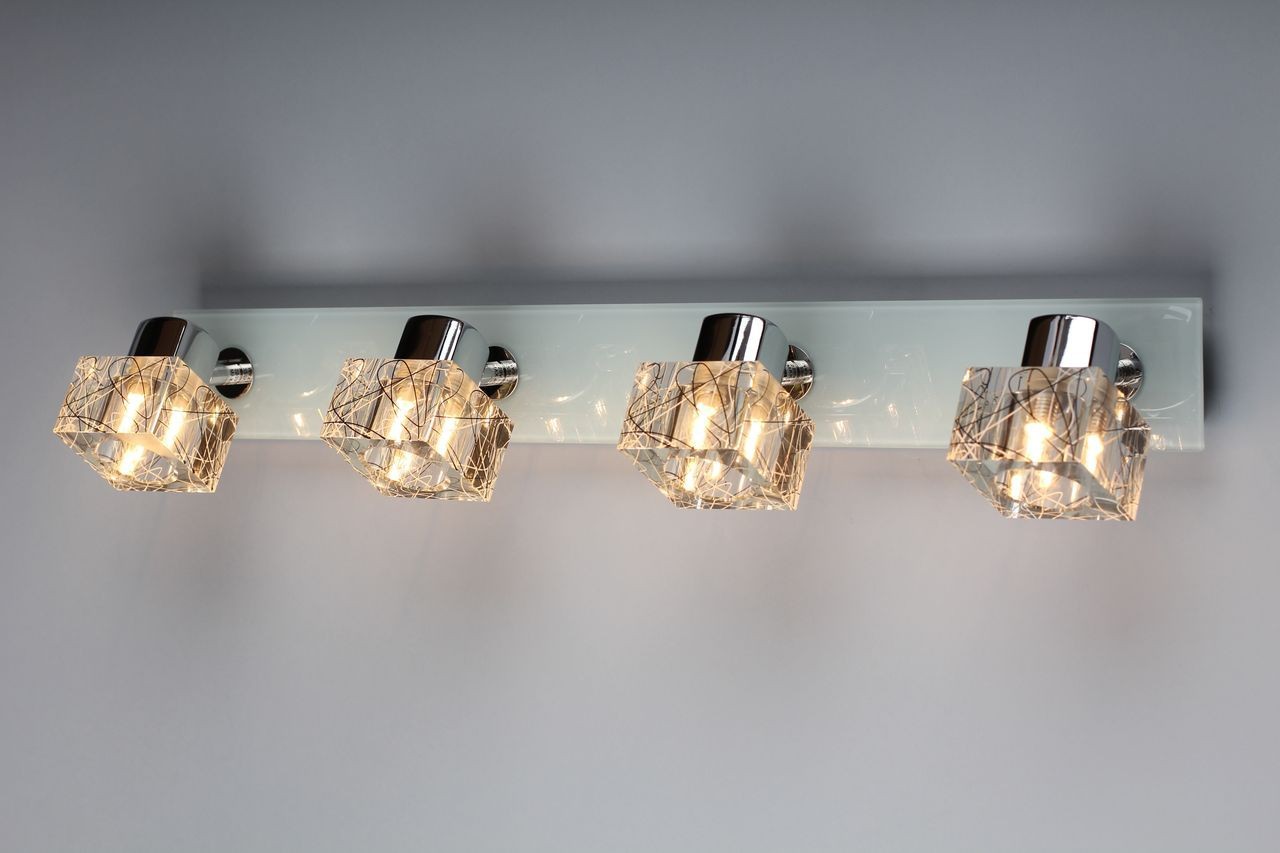 Светильник спот Omnilux OML-229 OML-22901-04