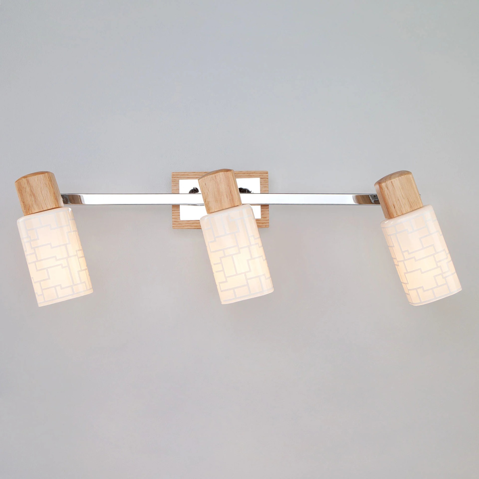 Светильник спот Eurosvet Savier 20029/3 хром/светлое дерево